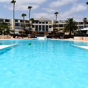 Sunny Bungalow In Front Of The Sea 3 Bedrooms Costa Teguise