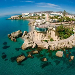 https://estudio-san-pablo-centro-nerja-canovas.hotelsinnerja.org